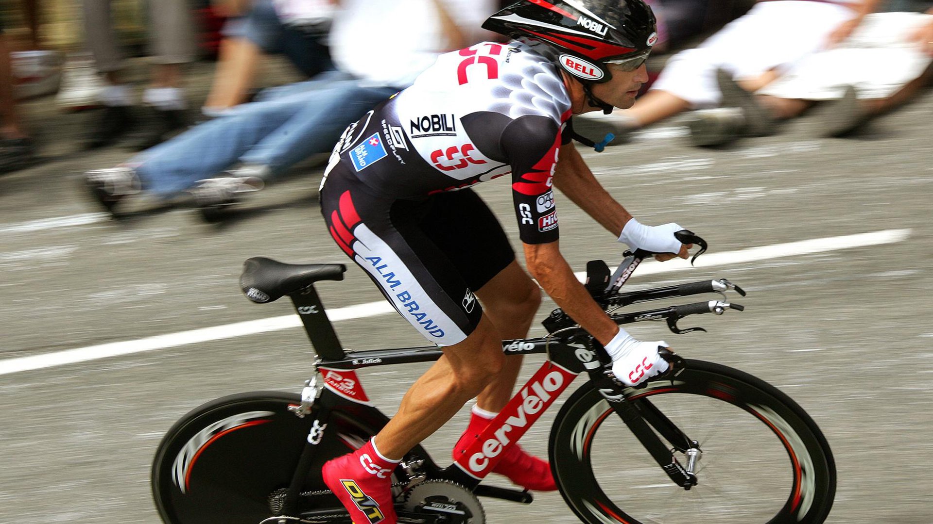 瑞典节奏掌控哥斯达黎加，阿拉巴成为关键先生—一场战术与意志的较量