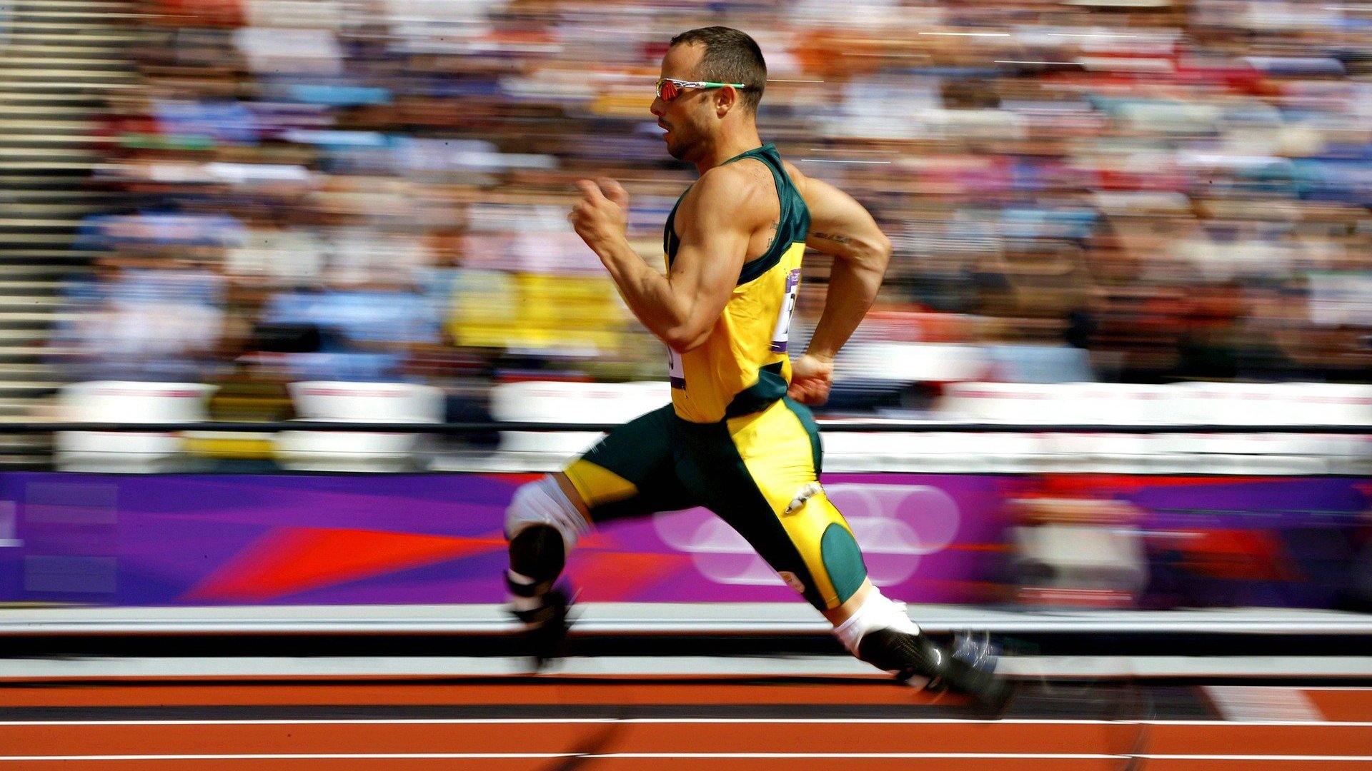 绝境中的雄鹰，阿圭罗独扛大旗，哥伦比亚奇迹翻盘拜仁